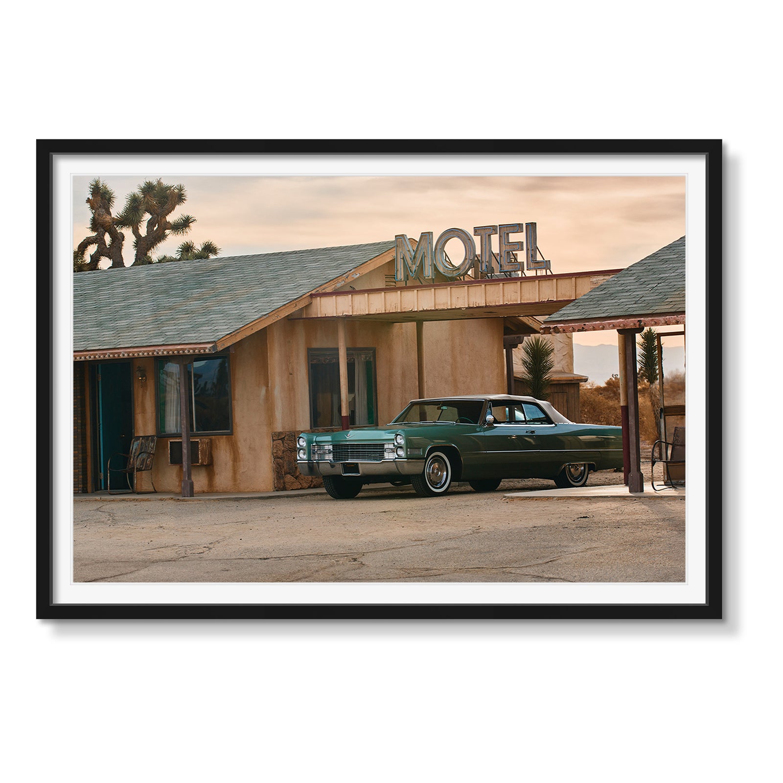 MAGIC HOUR MOTEL